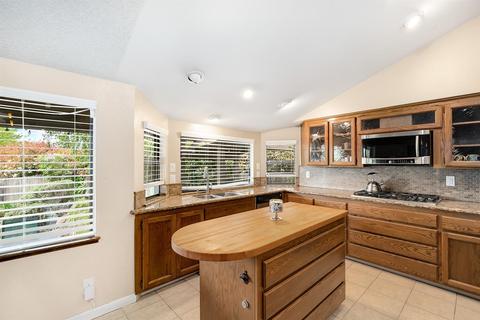 8570 Elm Ave, Orangevale, CA 95662 photo 16