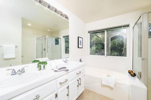 2402 Sisley Ct, Davis, CA 95618 photo 32