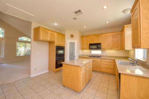 1122 Burman Dr, Turlock, CA 95382 photo 9