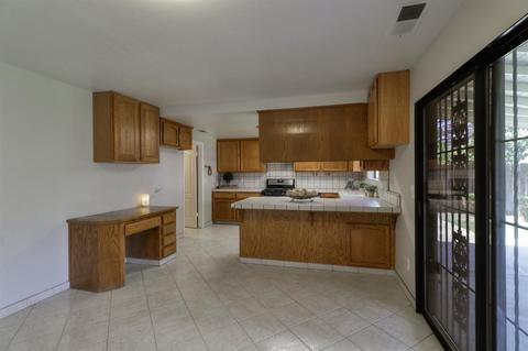 1621 Pink Ave, Ceres, CA 95307 photo 13