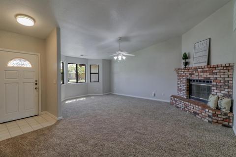 1621 Pink Ave, Ceres, CA 95307 photo 7