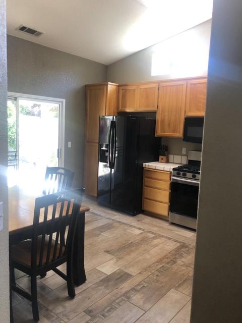 736 Danielle, Escalon, CA 95320 photo 10