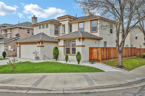 363 Sekera Ct, Tracy, CA 95376 photo 2