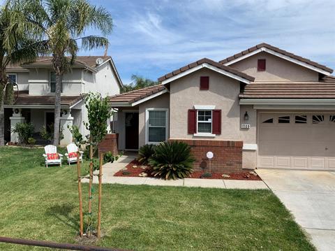 1109 Pipit Dr, Patterson, CA 95363 photo 1