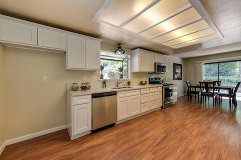 10272 Durbrow Rd, Grass Valley, CA 95945 photo 17