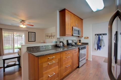 2721 Dow St, Turlock, CA 95382 photo 13