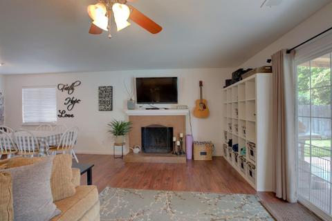 2721 Dow St, Turlock, CA 95382 photo 9