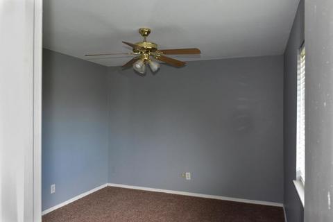912 Aeron Ct, Modesto, CA 95351 photo 5