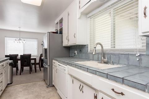 2306 Monte Verde Ave, Modesto, CA 95350 photo 4