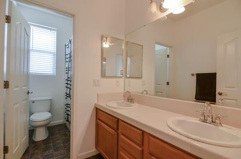 1129 Gaugin Way, Patterson, CA 95363 photo 17