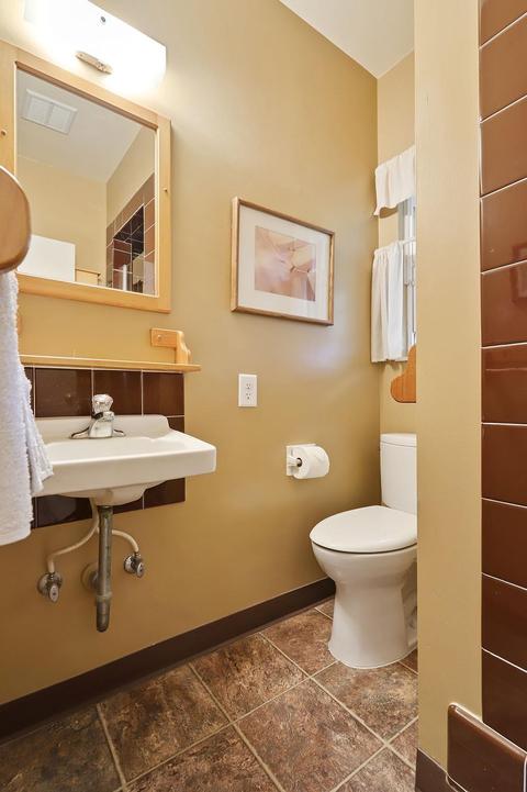 841 Cardinal St, Lodi, CA 95240 photo 20