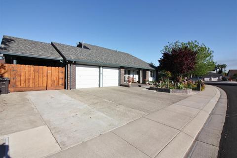 14568 Chickasaw Way, Manteca, CA 95336 photo 2