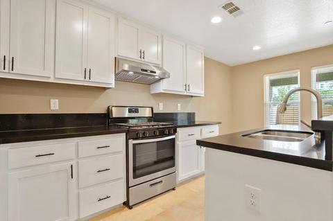 1402 Lassen Ave, Modesto, CA 95358 photo 24