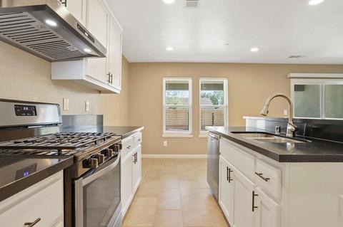 1402 Lassen Ave, Modesto, CA 95358 photo 23