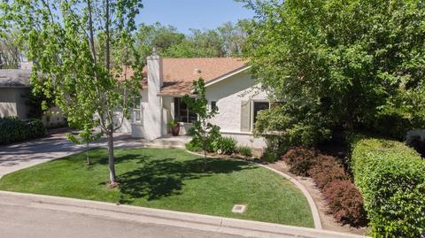 1301 Fulton St, Modesto, CA 95350 photo 2