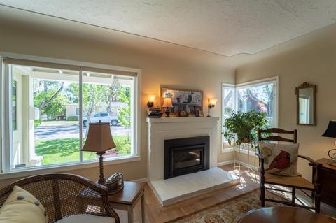 1301 Fulton St, Modesto, CA 95350 photo 5