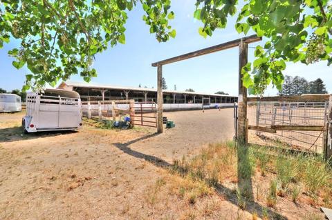 5637 E Jahant Rd, Galt, CA 95632 photo 4