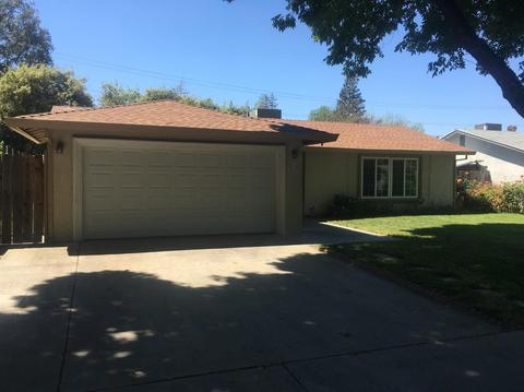 117 Daisy Ln, Modesto, CA 95351 photo 2