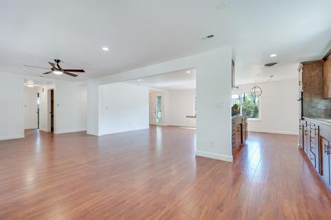2066 Edgewood Dr, Lodi, CA 95242 photo 9