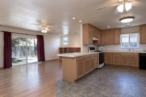 1934 Chelsea Ave, Modesto, CA 95350 photo 7