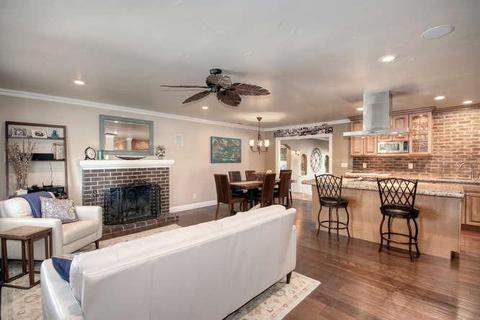 2650 Foothill Dr, Carmichael, CA 95608 photo 4