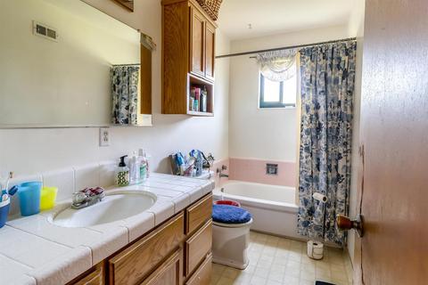 712 Park Ave, Manteca, CA 95337 photo 7