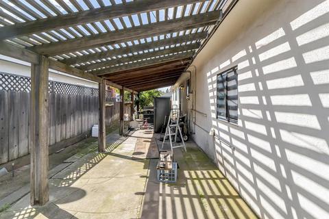 712 Park Ave, Manteca, CA 95337 photo 26