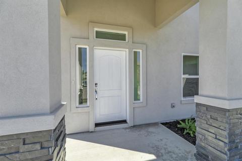1272 Maxim Dr, Ceres, CA 95307 photo 5