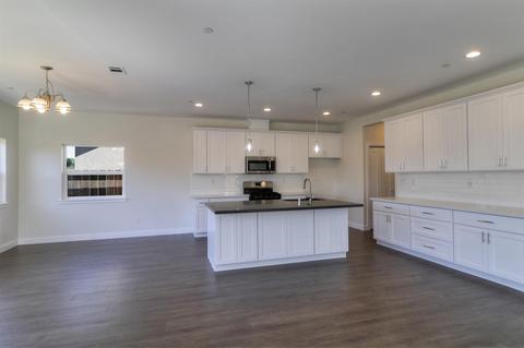 1272 Maxim Dr, Ceres, CA 95307 photo 13