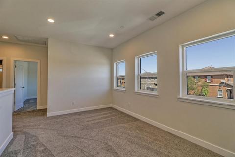 1272 Maxim Dr, Ceres, CA 95307 photo 21