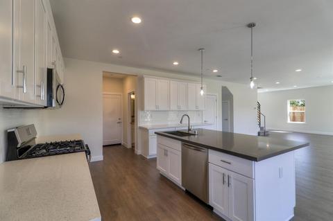 1272 Maxim Dr, Ceres, CA 95307 photo 14