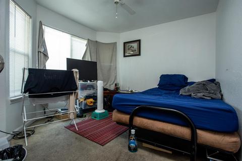 2420 E Whitmore, Ceres, CA 95307 photo 8