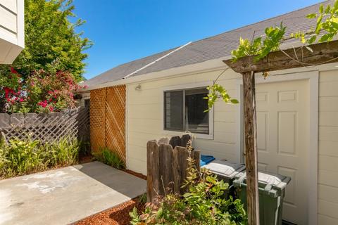 433 W Golf Cir, Manteca, CA 95337 photo 11