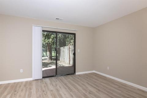 433 W Golf Cir, Manteca, CA 95337 photo 7
