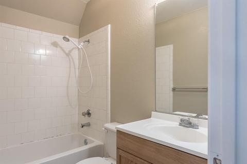 433 W Golf Cir, Manteca, CA 95337 photo 23