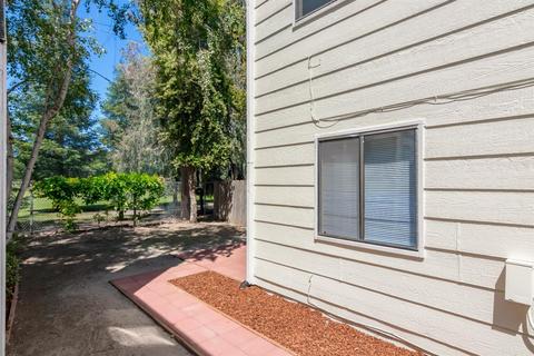 433 W Golf Cir, Manteca, CA 95337 photo 13