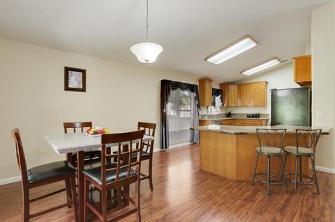 1022 Breakers Ct, Galt, CA 95632 photo 9