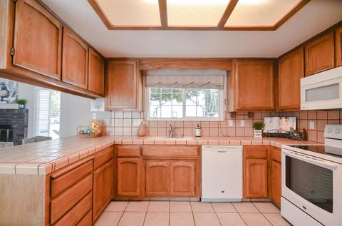 3820 Cougar Pl, Modesto, CA 95356 photo 10