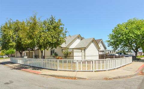 3820 Cougar Pl, Modesto, CA 95356 photo 5
