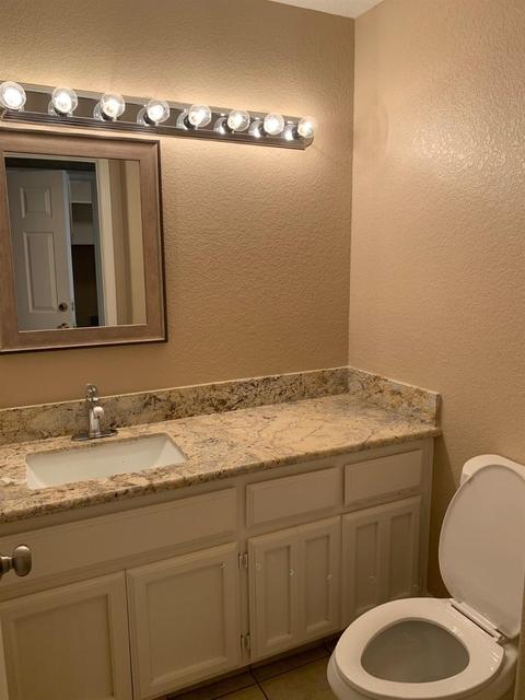 3513 Balfour Ln, Modesto, CA 95357 photo 3