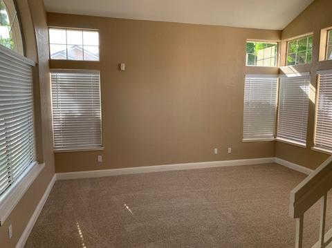 3513 Balfour Ln, Modesto, CA 95357 photo 2