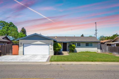 2691 E Marshall St, Turlock, CA 95380 photo 1