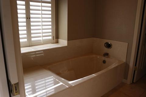 1608 Westridge Pl, Modesto, CA 95358 photo 32
