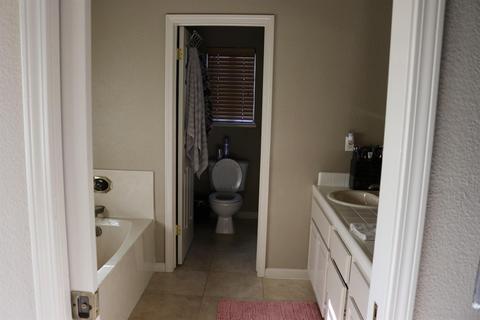 1608 Westridge Pl, Modesto, CA 95358 photo 31