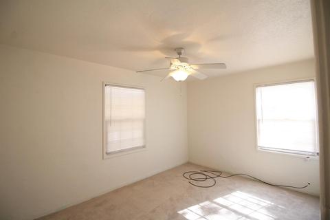 218 Locust Ave, Manteca, CA 95337 photo 14
