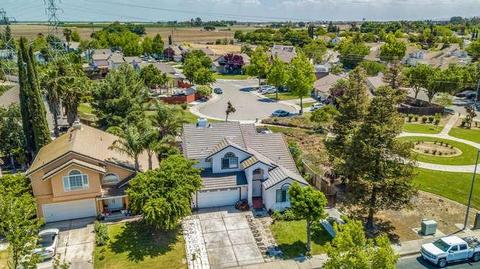 310 Jaeger St, Tracy, CA 95376 photo 2