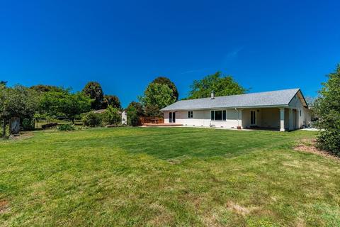 2566 E Collier Rd, Acampo, CA 95220 photo 31