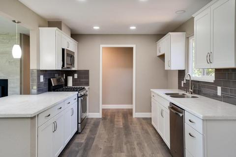 2566 E Collier Rd, Acampo, CA 95220 photo 1