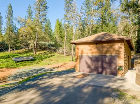 435 Hideout Ln, Colfax, CA 95713 photo 11