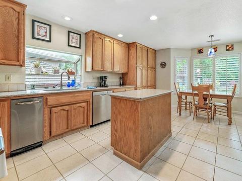 817 Oak Crest Cir, Placerville, CA 95667 photo 9